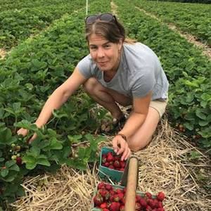 Meet your Posher, Rebecca